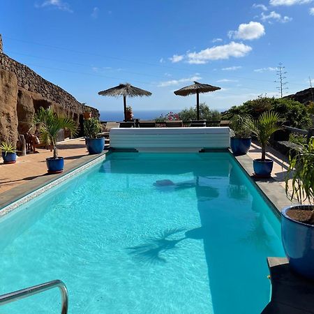 Castillo Lanzarote Villa Sophie - Luxury Villa -Sleep In A Volcanic Cave With Heated Pool Tías Extérieur photo