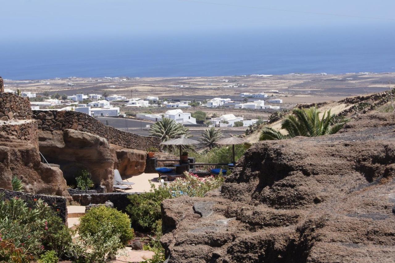 Castillo Lanzarote Villa Sophie - Luxury Villa -Sleep In A Volcanic Cave With Heated Pool Tías Extérieur photo