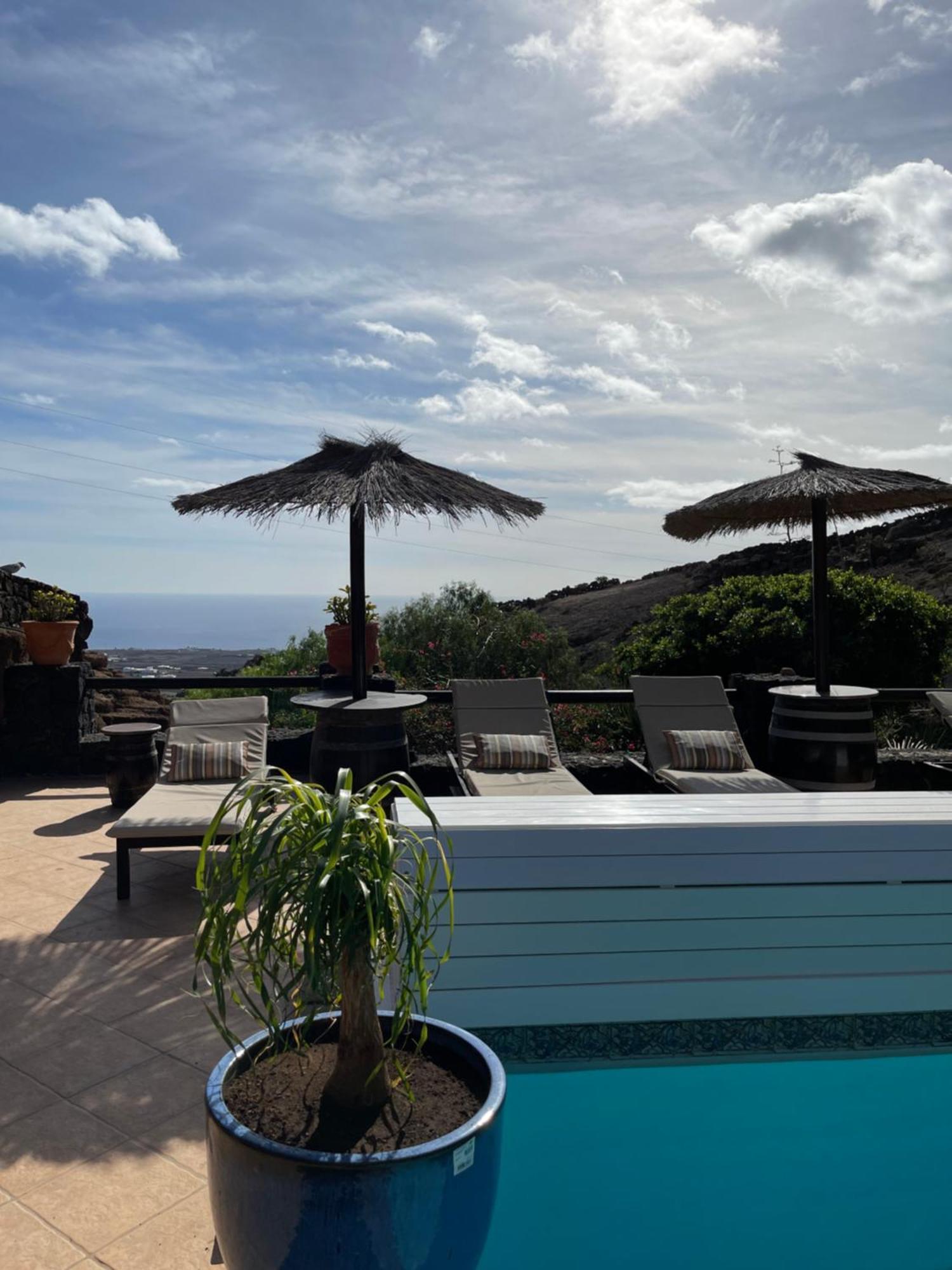 Castillo Lanzarote Villa Sophie - Luxury Villa -Sleep In A Volcanic Cave With Heated Pool Tías Extérieur photo