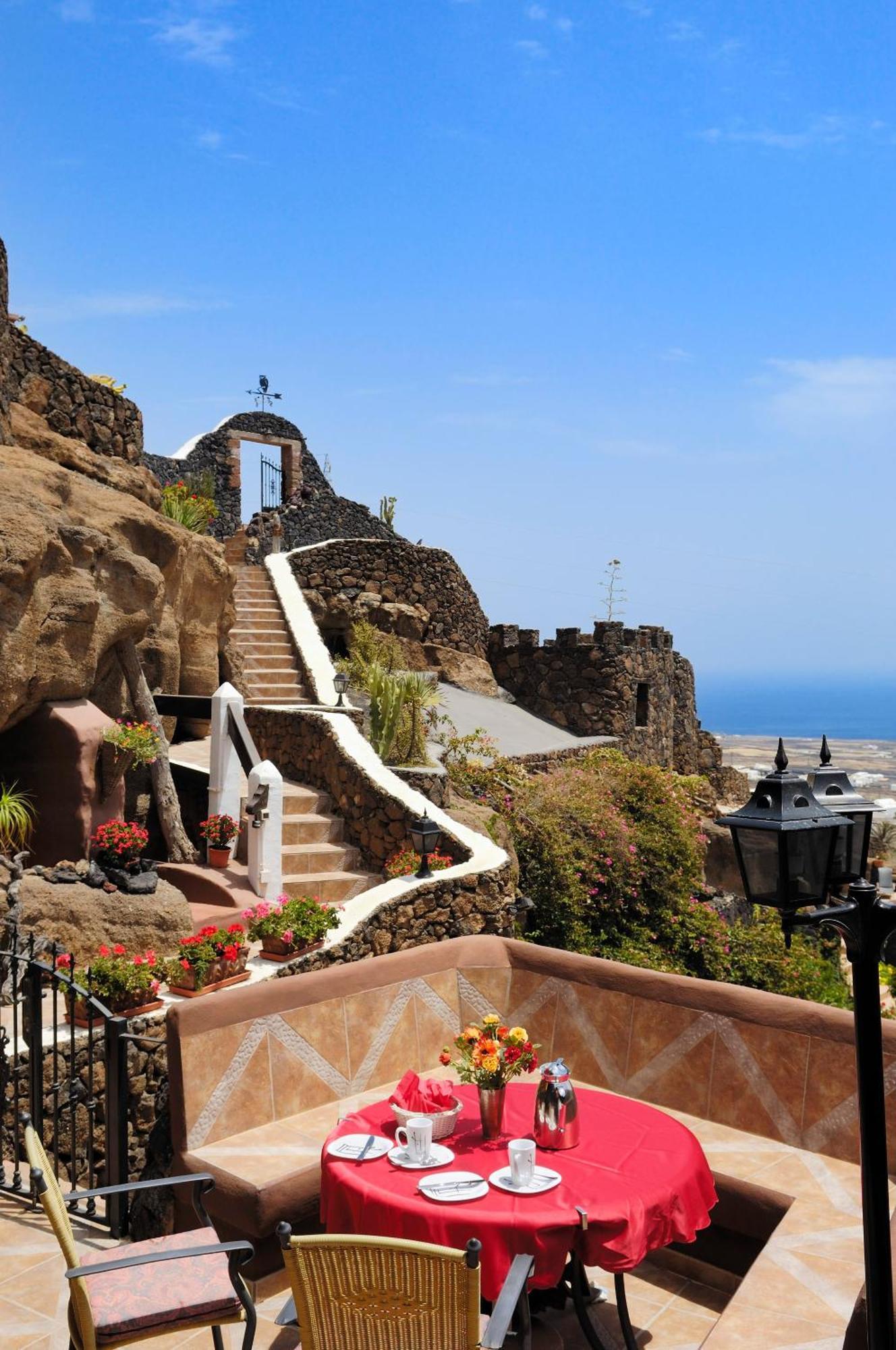 Castillo Lanzarote Villa Sophie - Luxury Villa -Sleep In A Volcanic Cave With Heated Pool Tías Extérieur photo