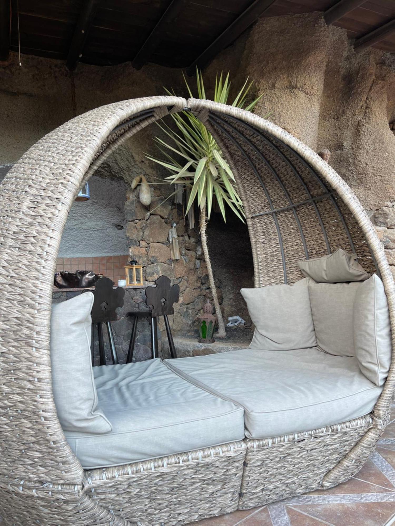 Castillo Lanzarote Villa Sophie - Luxury Villa -Sleep In A Volcanic Cave With Heated Pool Tías Extérieur photo